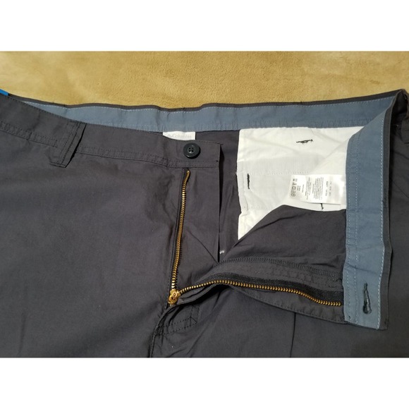 Columbia NWT Men's Modern Classic Shorts Easy Fit 10' Size 44 Color Gray - Picture 8 of 12